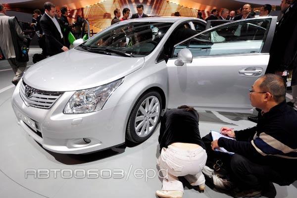 Во Франции представили новое поколение Toyota Avensis