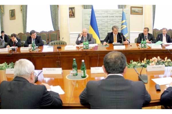 Крісло голови Нацбанку варто 500 мільйонів