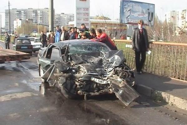 В результате ДТП под Киевом пострадали 13 человек