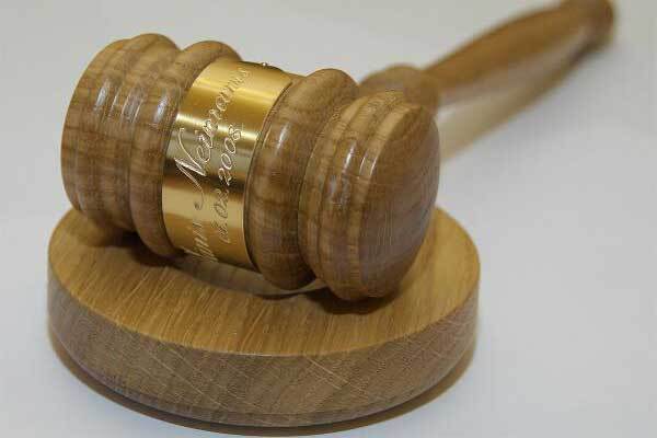 Ющенко і Тимошенко зустрічаються в суді