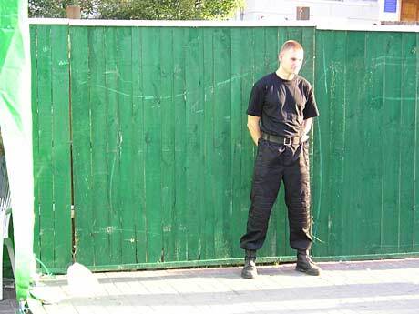 Драма скверика напротив Русской драмы