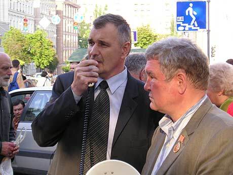 Драма скверика напротив Русской драмы