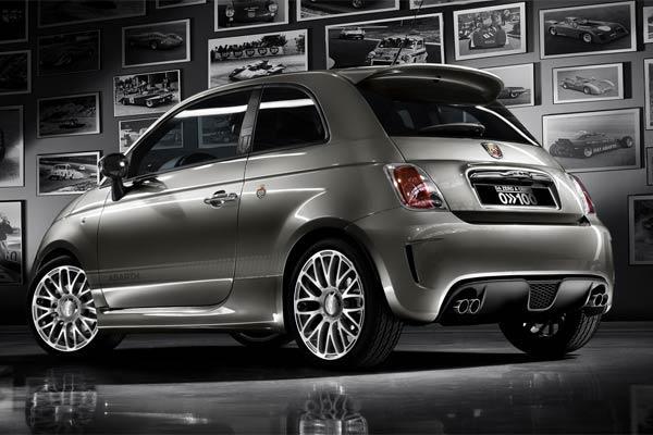 Abarth представила особый Fiat 500 к 100-летнему юбилею