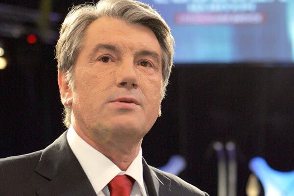 Ющенко обеспокоен нестабильной ситуацией в Раде