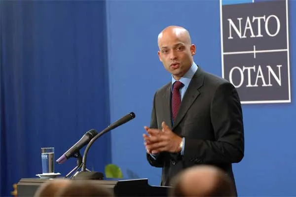 Отношениям РФ и НАТО пророчат "потепление"