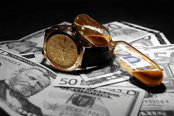 Фондовый рынок РФ обвалился на 6%, торги остановлены
