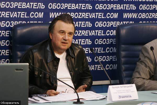 НБУ разрешает банкам взимать комиссию при обмене валют