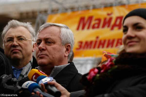 Суд запретил праздновать годовщину "помаранчевой" революции