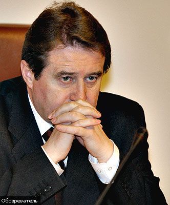 Украинцы будут ездить и летать по единому проездному
