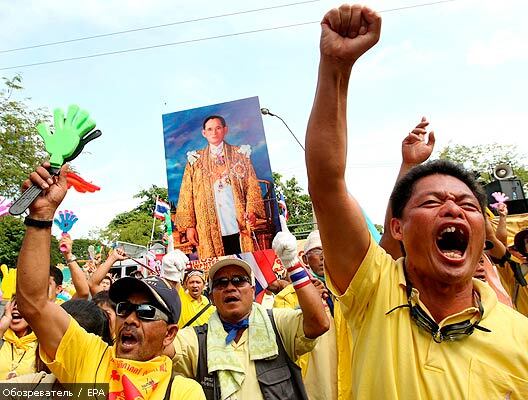 Оппозиция заблокировала здание парламента Таиланда