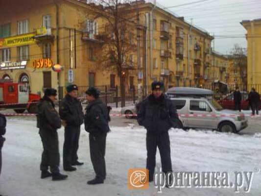 В Санкт-Петербурге взорвался автомобиль, погибли трое