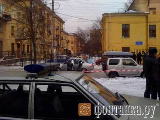 У Санкт-Петербурзі вибухнув автомобіль, загинули троє