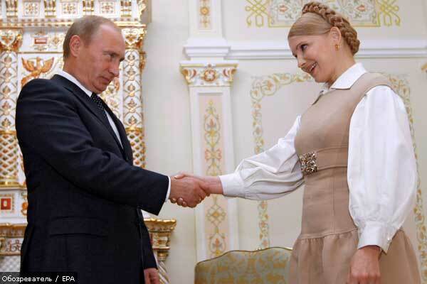 Путин поздравил Тимошенко, потребовав газовый долг