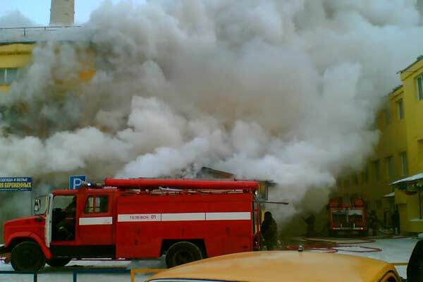 При пожежі в московському кафе загинули три людини