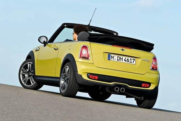 BMW представил кабриолет MINI Cooper