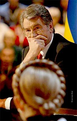 Конфлікт Ющенко-Тимошенко позбавляє країну будь-якої перспективи