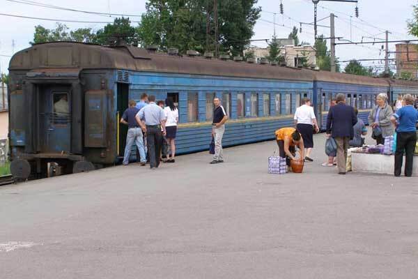 Яценюк дав залізничникам "зелене світло"