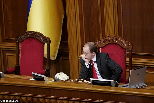 Яценюк не виключає перенесення виборів