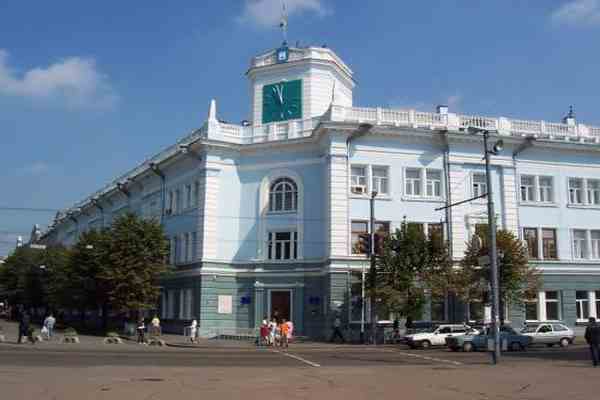 КПУ не дает назвать улицу именем Грушевского
