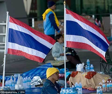 Опозиціонери покинули будівлю парламенту Таїланду