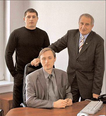 Семья Семенюк требует 10 млн евро у газеты
