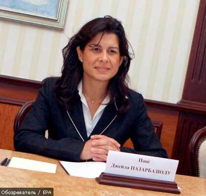 В Україну прибула засекречена місія МВФ