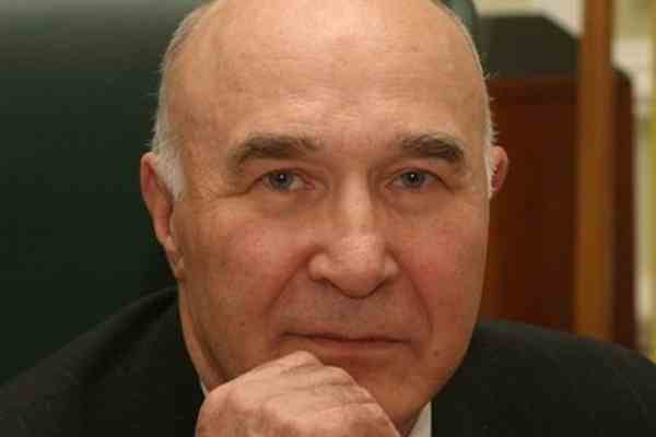 У народу вже скінчилися гроші на скупку доларів