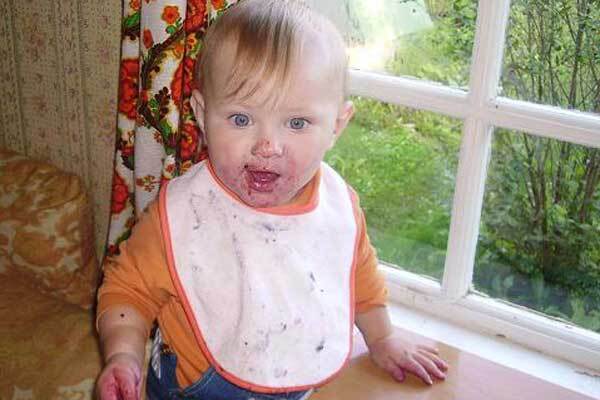 Українських діточок годують "хімією"