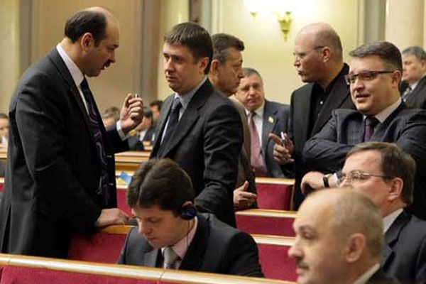 "Любі друзі", що стали "шісткою Тимошенко". СПИСОК