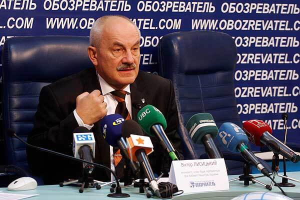 Українцям не доведеться платити за кредит МВФ