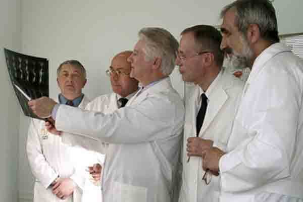 У школах почалися медогляди 