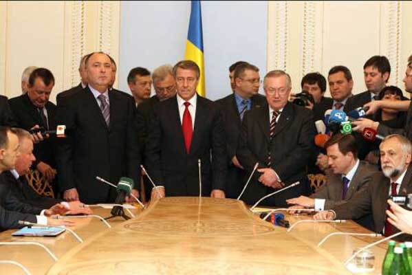 Коаліція: все-таки вона крутиться!