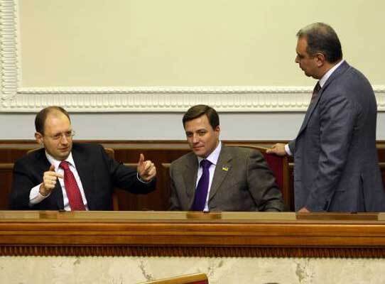 Коаліція: все-таки вона крутиться!