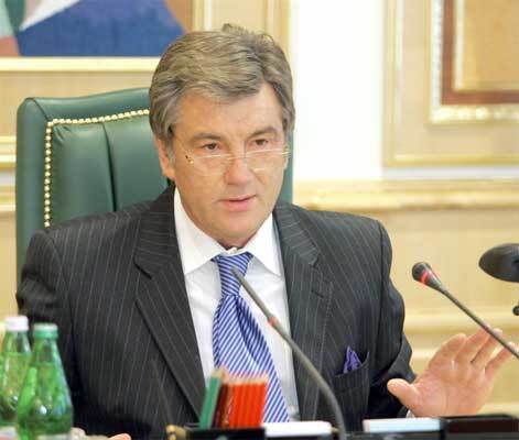 Ющенко за очистку конюшен партии