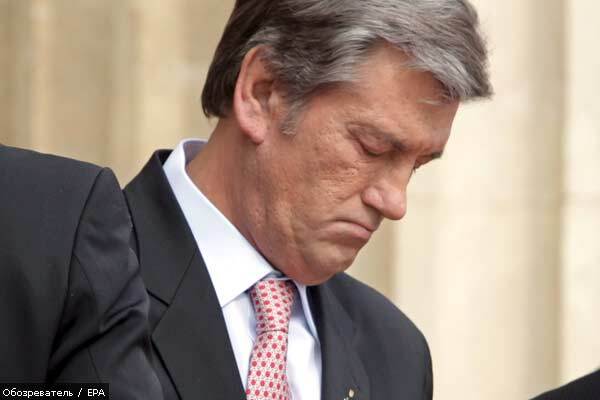 Ющенко попередив: гривні падати більше нікуди