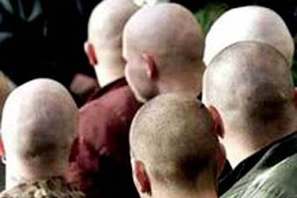 Скинхедов признали виновными в 20 убийствах
