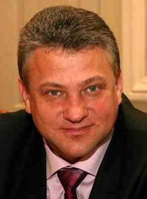 Противник новой коалиции покинул НРУ