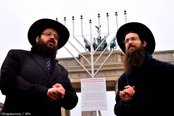 Иудеи всего мира празднуют Хануку