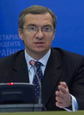 Ющенко не дасть долару піднятися вище 8 грн