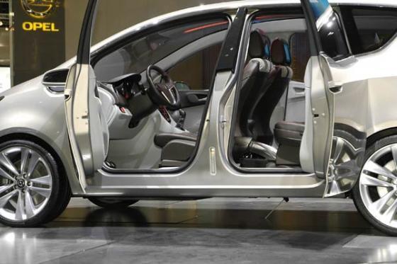 Opel Meriva получит необычные двери