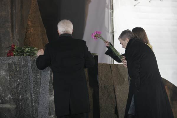 В столице  открыли памятник Гонгадзе