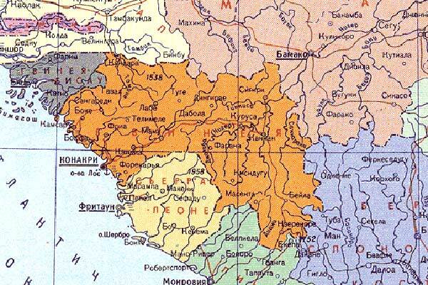 Лидер переворота в Гвинеи объявил себя президентом