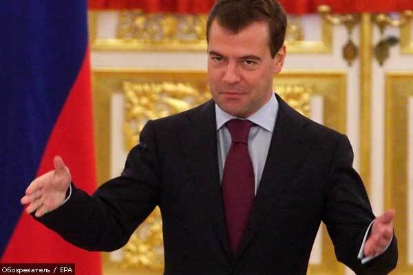Комиссия Коновалюка улучшила имидж Медведева
