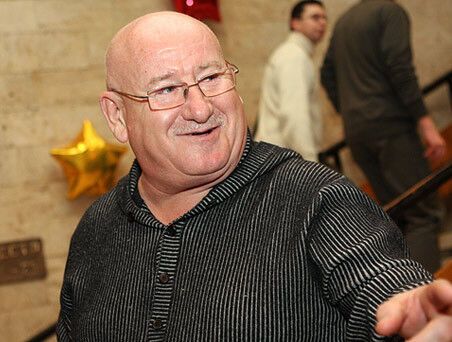 Российская киношная тусовка на раздаче "белых слонов"