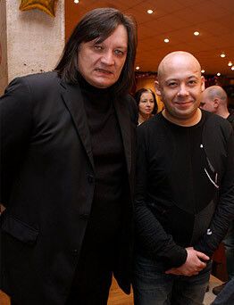 Российская киношная тусовка на раздаче "белых слонов"