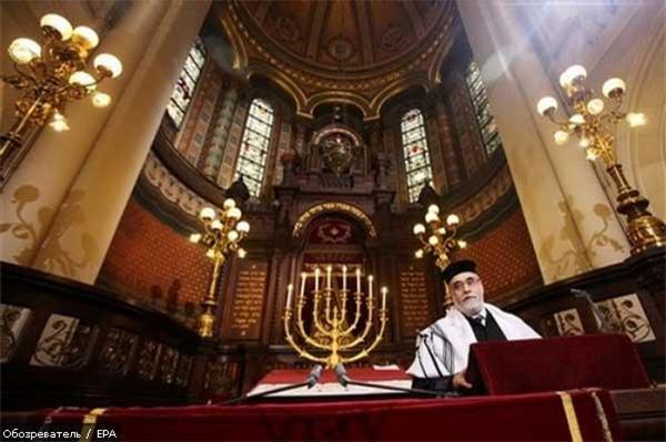 В Брюсселе усиливают охрану синагог