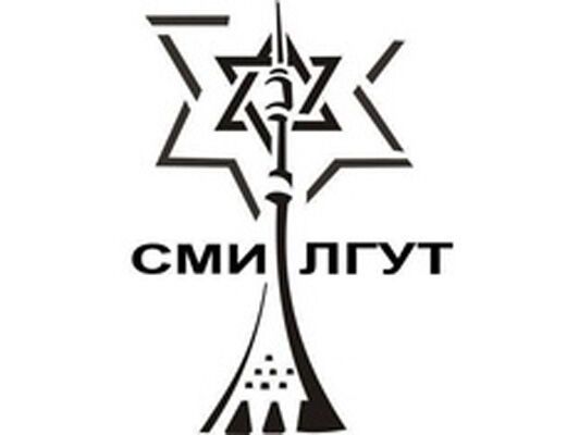 Вагоны метро обклеены фашистскими листовками