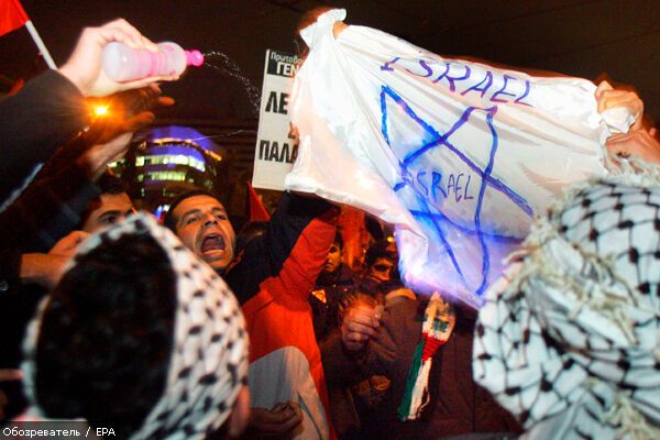 Проходять акції протесту проти ізраїльської військової операції