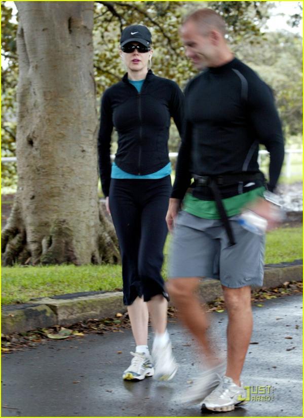 Все хотят потрогать Николь Кидман