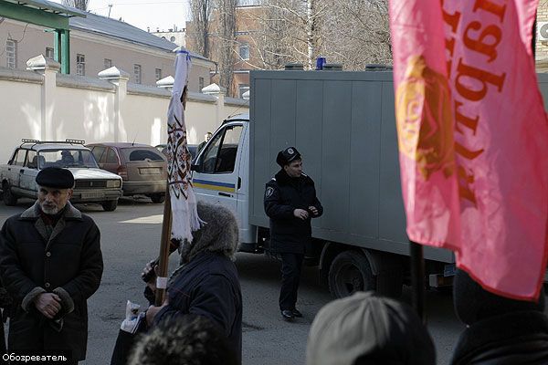 СПУ поддерживают Рудьковского плакатами